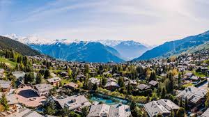 Un(e) collaborateur(trice) de vente à 50% ( Verbier)